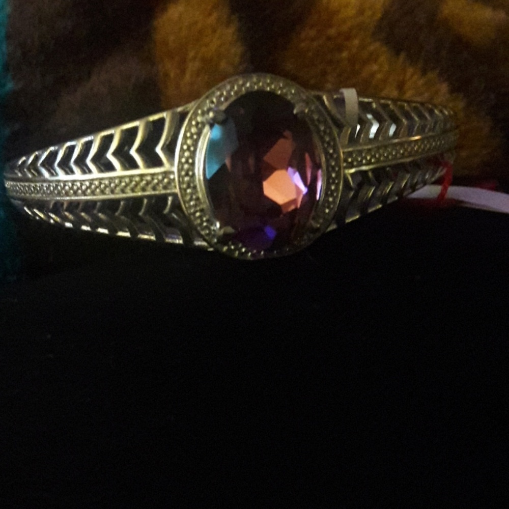 💜Amythyst cuff.
